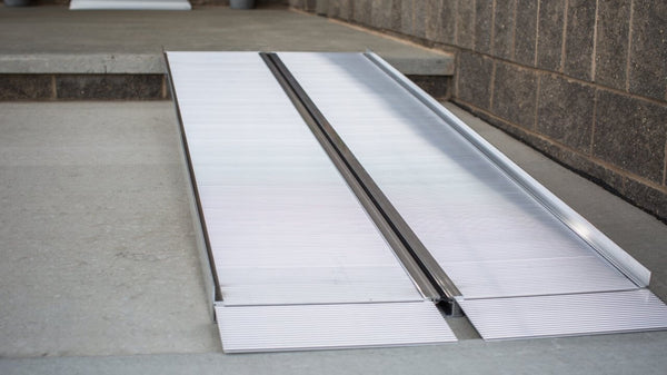 Singlefold Portable Aluminum Wheelchair Ramp